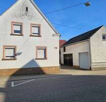 ehemaliges bäuerliches Anwesen mit Scheune, Werkstatt und Garage - Niederotterbach