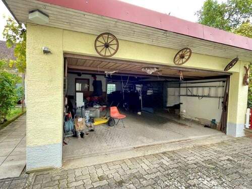 Doppelgarage mit Werkstatt - 