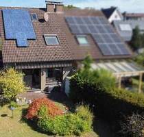 Familienfreundliche Doppelhaushälfte in Bielefeld-Ummeln mit Garten und Garage
