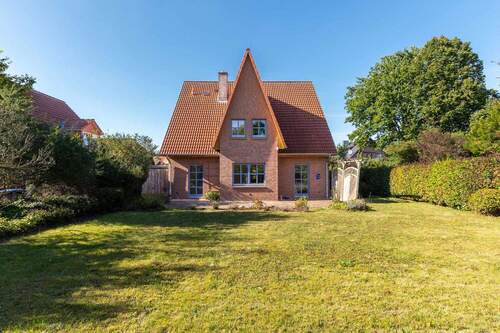 Gartenansicht - 7 Zimmer Einfamilienhaus zum Kaufen in Lüneburg / Oedeme