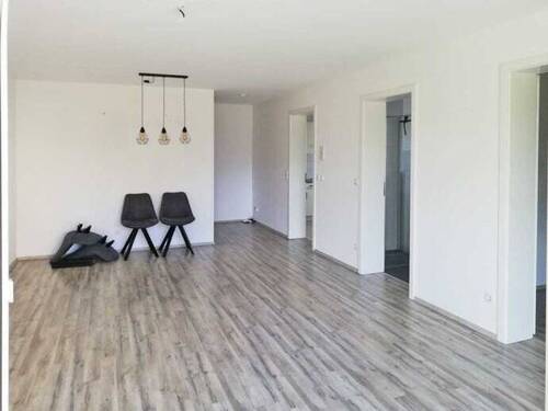 ..freundliche, pflegeleichte Ausstattung! - 