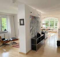 Rarität direkt am Grunewald - 142 m² mit 4 Zimmern und 2 Bädern, 2 Terrassen & E-Stellplatz - Berlin Schmargendorf