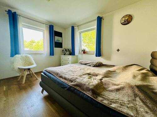 SCHLAFZIMMER - Etagenwohnung mit 76,40 m² in Peißenberg zum Kaufen