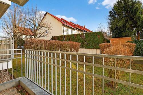 Balkon - Etagenwohnung in Karlsbad / Langensteinbach zur Miete