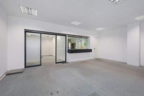 Schalterraum - Büro mit 115,00 m&sup2; in Keltern / Dietlingen zum Kaufen