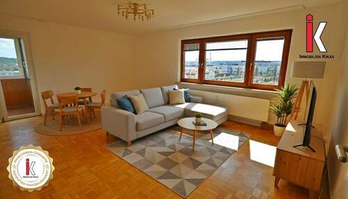 Bild 1 - Stadtkulisse mit Logenplatz genießen! 3-Zimmerwohnung in Sindelfingen-City