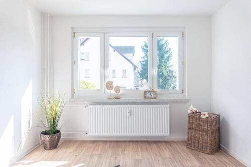 Schlafzimmer Vergleichswohnung - 2 Zimmer Etagenwohnung zur Miete in Chemnitz