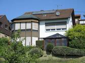 Ansicht mit Wintergarten - 8 Zimmer Einfamilienhaus in Remshalden