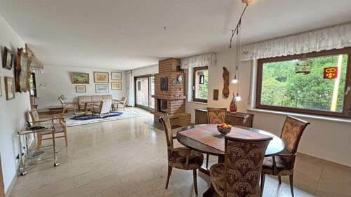 Wohn- und Essbereich - 