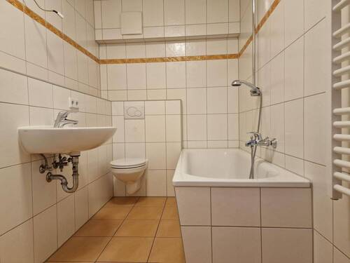 Seidnitzer Weg 3 D2 Bad ! - 