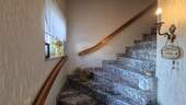 EG Treppe zur Einliegerwohnung - 