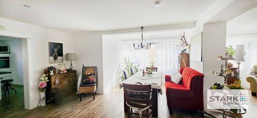 Esszimmer.jpg - Modern wohnen statt neu bauen: 3,5-Zimmer-Eigentumswohnung mit viel Platz im Zweifamilienhaus