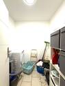 Abstellkammer - 
