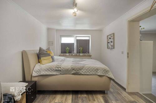 ProfessorMendelStr23-24_web - 