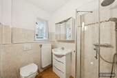 Duschbad im Erdgeschoss - 