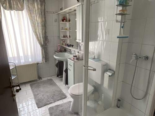 Badezimmer DG - 