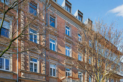 Friedenstraße 16, 76133 Karlsruhe 38 - Stilvolle Altbauperle - kernsanierte 4-Zimmer-Wohnung mit Südbalkon