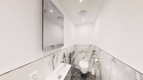 WC ELW - 