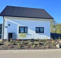 Leben Sie Ihren Traum vom Eigenheim! Kein Baustress - sofort einziehen - Vohenstrauß