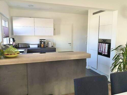 offen gestaltete Küche - 4 Zimmer Einfamilienhaus in Vohenstrauß