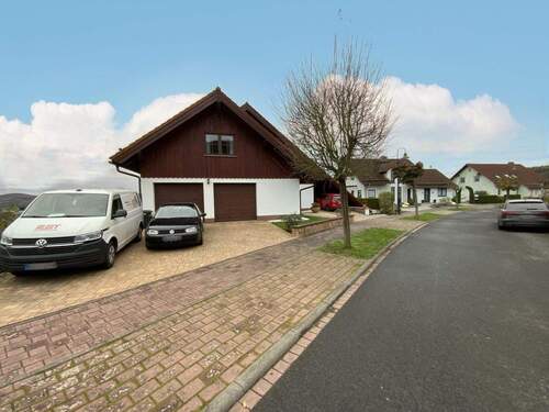 Objektansicht - Mehrfamilienhaus, Wohnhaus mit 380,00 m&sup2; in Rhönblick zum Kaufen