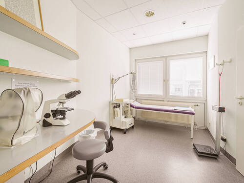 Behandlungszimmer 3 - 
