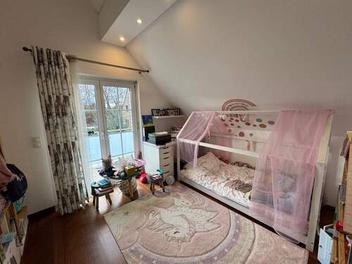 Zimmer 2 - 