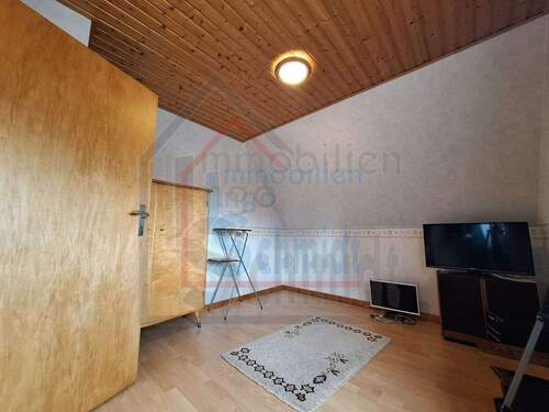 Kinderzimmer/Ankleideraum OG - 