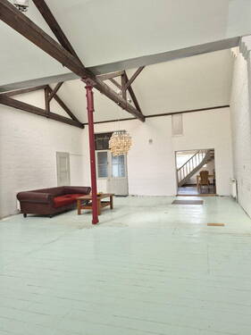 Wohnung 1 / Loft - Einzigartiges Stadthaus mit Loft-Charakter, 3 Einheiten, Büro, Terrasse & Einfahrt - Ohne Provision!