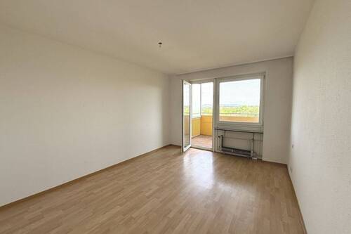 Schlafen - 2 Zimmer Etagenwohnung zum Kaufen in Stuttgart
