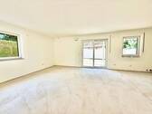 Koch-/Ess-/Wohnbereich - 3 Zimmer Etagenwohnung zum Kaufen in Vohenstrauß