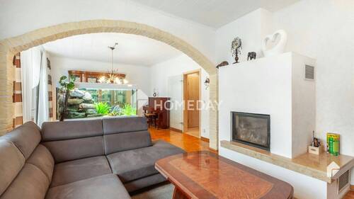 1. OG Wohnzimmer 1 - 