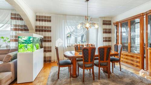 1. OG Esszimmer 1 - 