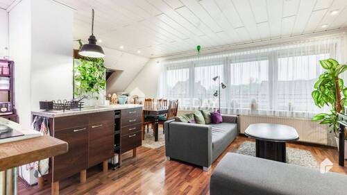 2. OG Wohnzimmer 2 - 