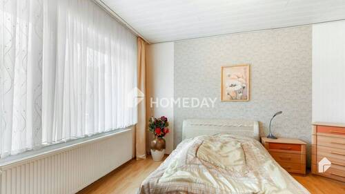 EG Schlafzimmer 1 - 