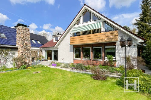 Ansicht - Familienleben mit Stil - 699.000,00 EUR Kaufpreis, ca.  249,00 m² Wohnfläche