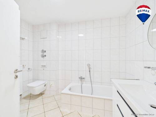 RE/MAX Immobilien DeLux Wohnung Perl - Besch - 