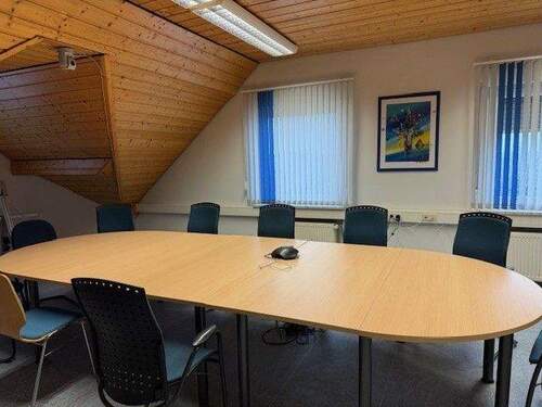 Meetingraum - Büro zur Miete in Roes