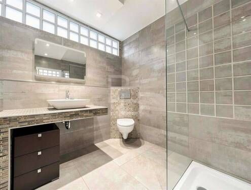 Modernes Badambiente - 