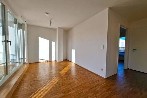 Wohnbereich - 2 Zimmer Etagenwohnung zur Miete in Hamburg