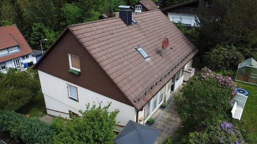Bild 2 - 7 Zimmer Einfamilienhaus zum Kaufen in 38685 Langelsheim
