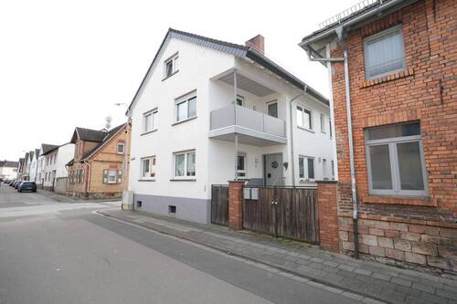 15210391-Seitliche Ansicht Wohnhaus - 6 Zimmer Mehrfamilienhaus, Wohnhaus zum Kaufen in Schaafheim