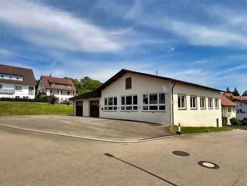 Außenansicht - Halle in Bitz