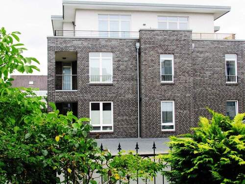 IMG_0686 - Moderne Oberwohnung mit schönem Balkon und PKW-Stellplatz in zentraler Wohnlage
