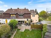 Bild 1 - Doppelhaushälfte mit großem Garten für echte Stadtmenschen mit grünem Daumen