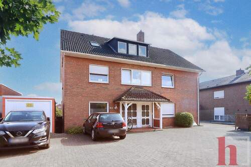 Außen - 1 Zimmer Mehrfamilienhaus, Wohnhaus zum Kaufen in Lohne (Oldenburg)