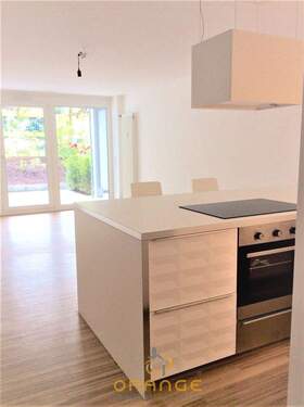 Küche / Wohnen - ***Erdgeschossiges, barrierefreies Apartment mit Garten in der Klenze27***