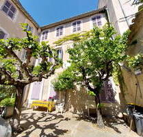 Provence charmantes altes Stadthaus mit Charme 351 M² 17 Zimmer Innenhof - Carpentras Centre Ville