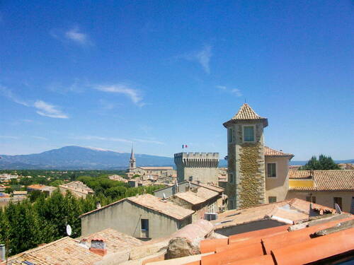Ausblick Mont Ventoux - Mehrfamilienhaus, Wohnhaus mit 351,00 m&sup2; in Carpentras zum Kaufen