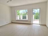 Wohnzimmer EG - Mehrfamilienhaus, Wohnhaus mit 166,50 m&sup2; in Maxhütte-Haidhof zum Kaufen